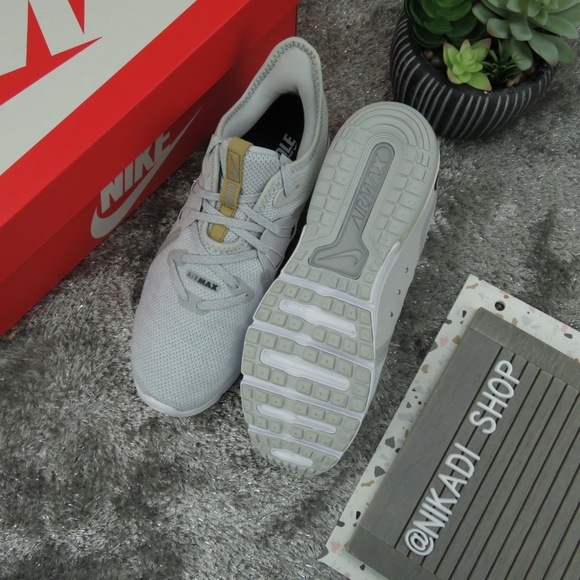 Nike Air Max Flyknit Sneakers - Picture 5 of 5